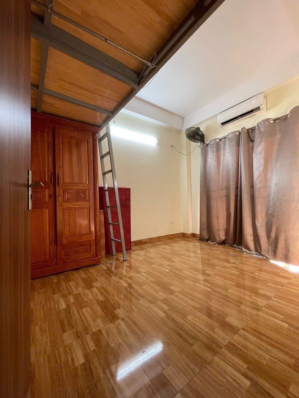 4,2 Triệu/Tháng - Cho thuê chung cư mini khép kín Phố Lò Đúc - Khép kín - Chỉ còn 1 phòng