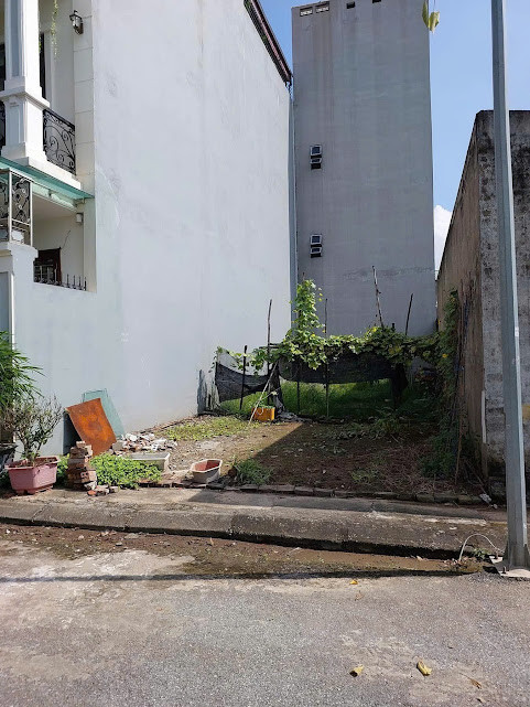 Chủ nhà giảm giá còn 2 tỷ 1 mảnh Long Biên ngõ ô tô