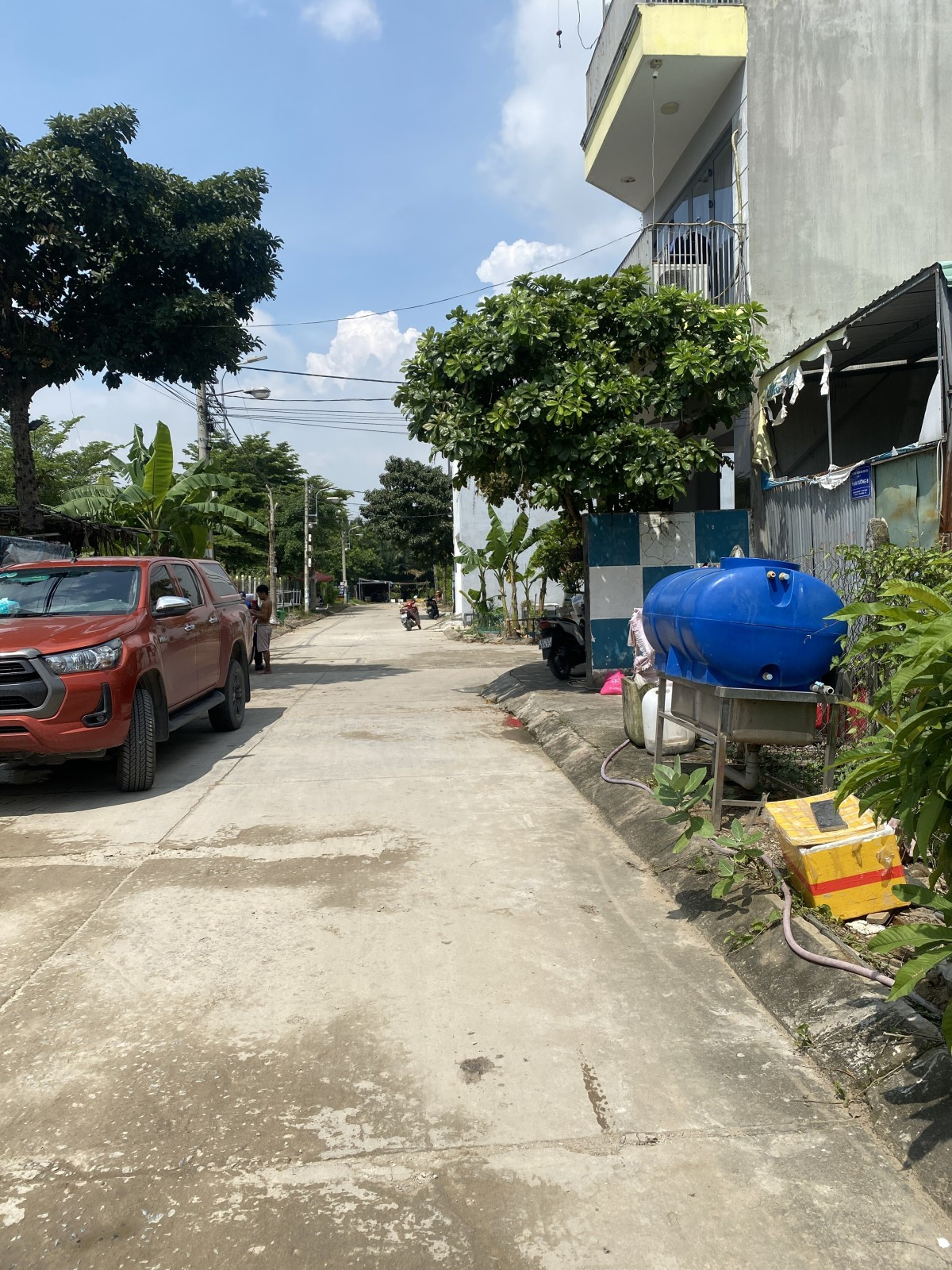 Bán đất 72m² ngang 4m giá 3.6 tỷ Phường Long Phước