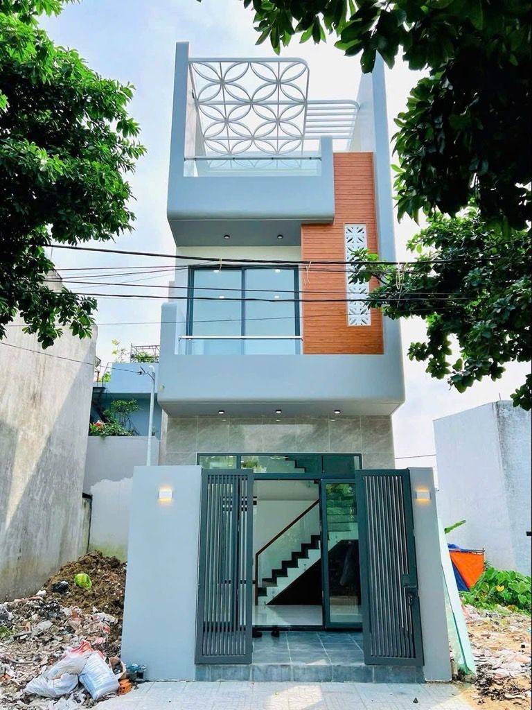 🏡 BÁN NHÀ ĐẸP 3 TẦNG – ĐƯỜNG XE HƠI 6M – 3PN - NGAY CHỢ & UBND LONG PHƯỚC