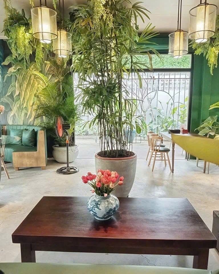 Bán lô đất thổ cư sát đường long thuận. Kd quán cf 50 triệu/ tháng giá tốt