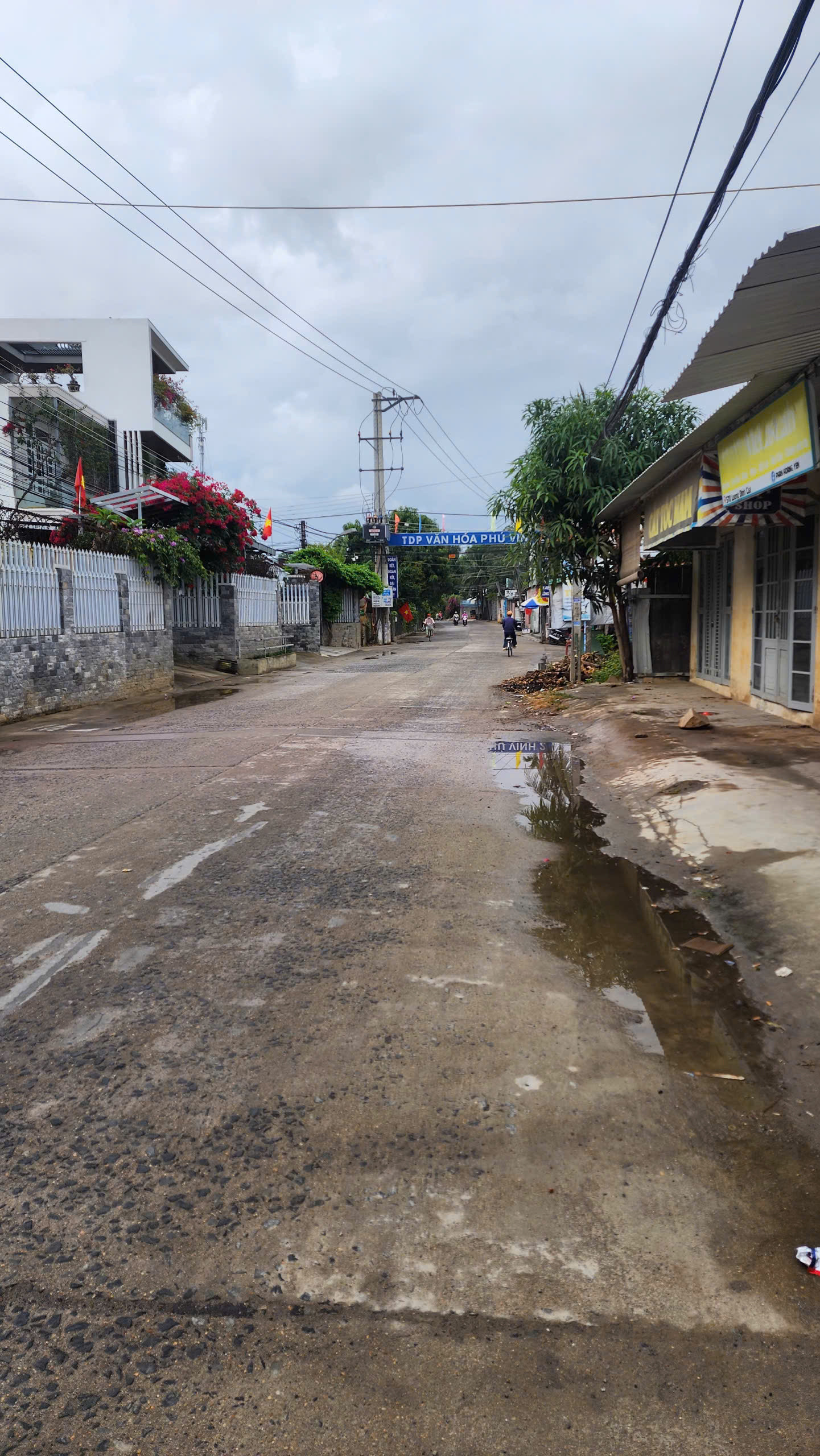 DUY NHẤT 1 LÔ VĨNH THẠNH BÁN GẤP GIÁ RẺ ĐƯỜNG Ô TÔ THÔNG, CÁCH LƯƠNG ĐÌNH CỦA CHỈ 80M, GẦN CHỢ