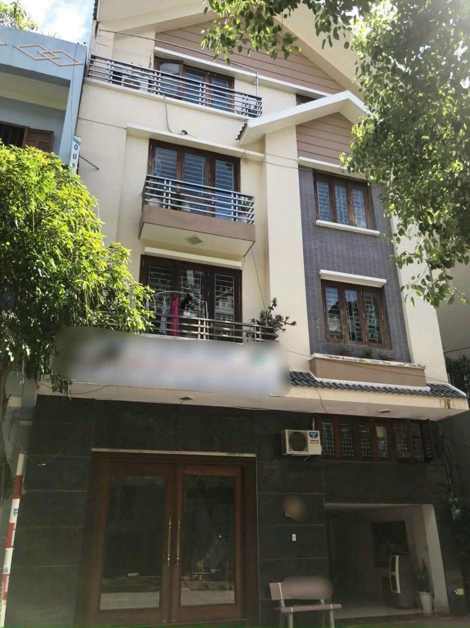 Nhà 4 tầng siêu đẹp tại phía đông nam cường hải dương chỉ cần xách vali đến ở