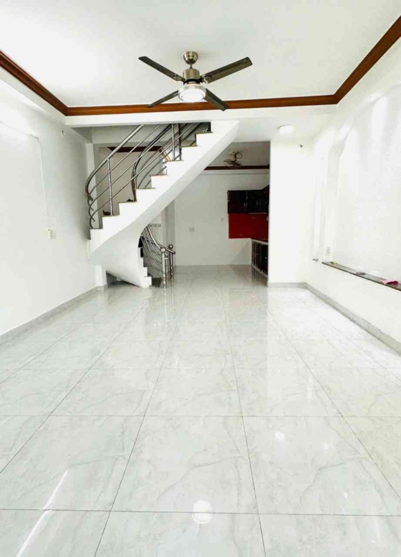 NHÀ MẶT TIỀN ĐƯỜNG-GẦN KINH DƯƠNG VƯƠNG - BTCT-45M2- Ô TÔ NGỦ TRONG NHÀ- CHỈ NHỈNH 4 T.Y