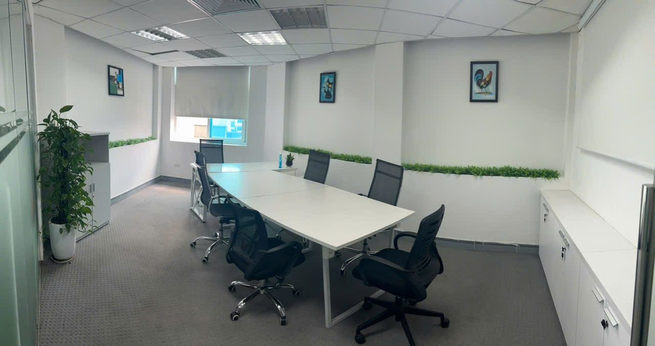 Cho thuê văn phòng tòa nhà 12 tầng, Khu Vực Phố Cổ trung tâm trống DT 125m2 và 250m2