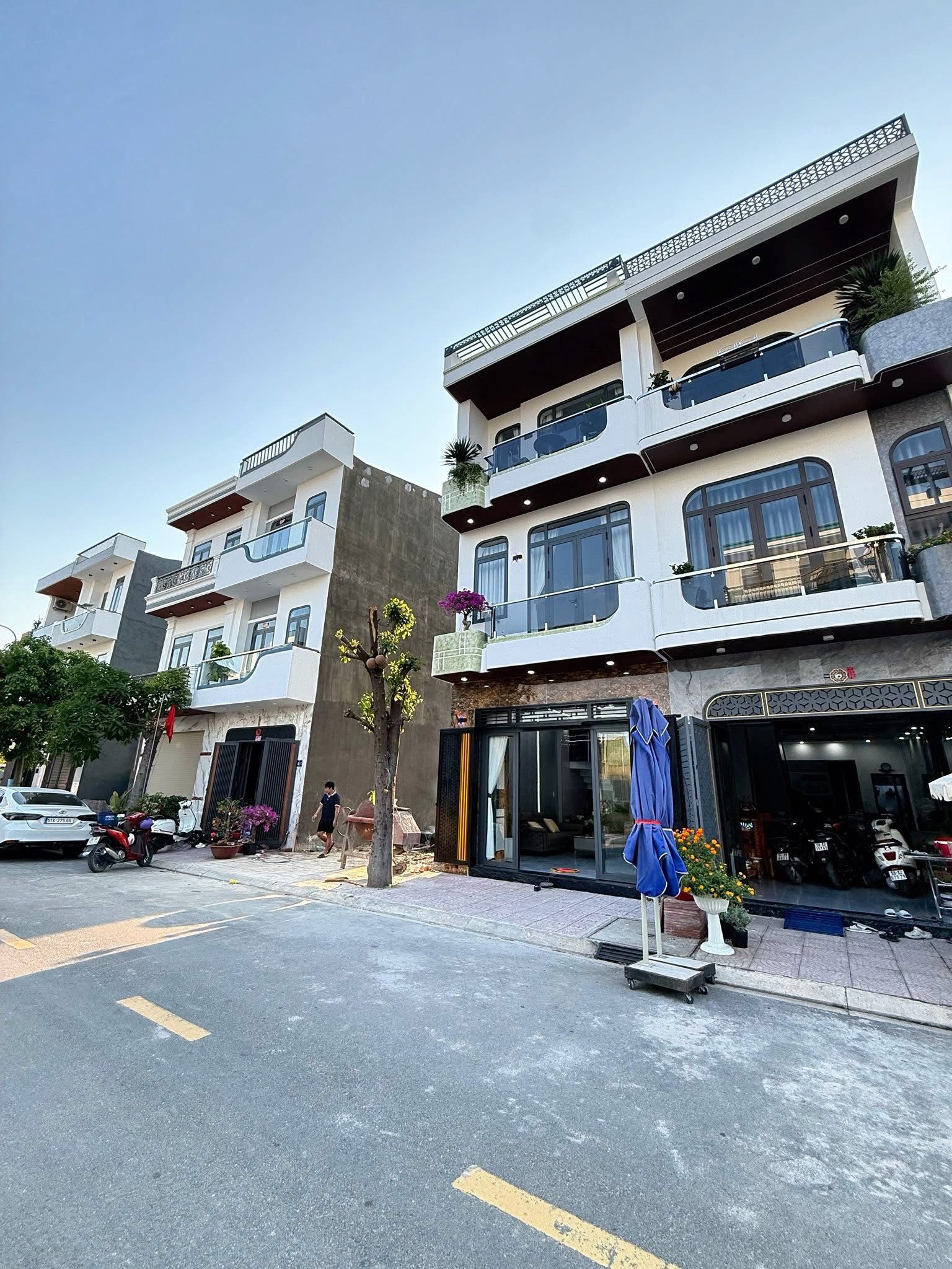 BÁN NHÀ PHỐ KDC THƯƠNG MẠI . Ngã Tư Bình Chuẩn Tp Thuận An Bình Dương cũ