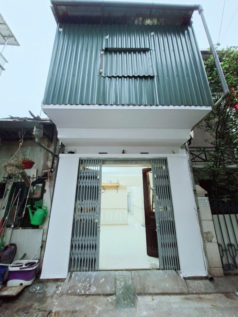 BÁN NHÀ LÝ SƠN – LONG BIÊN  Ô TÔ QUA – GIÁ MỀM