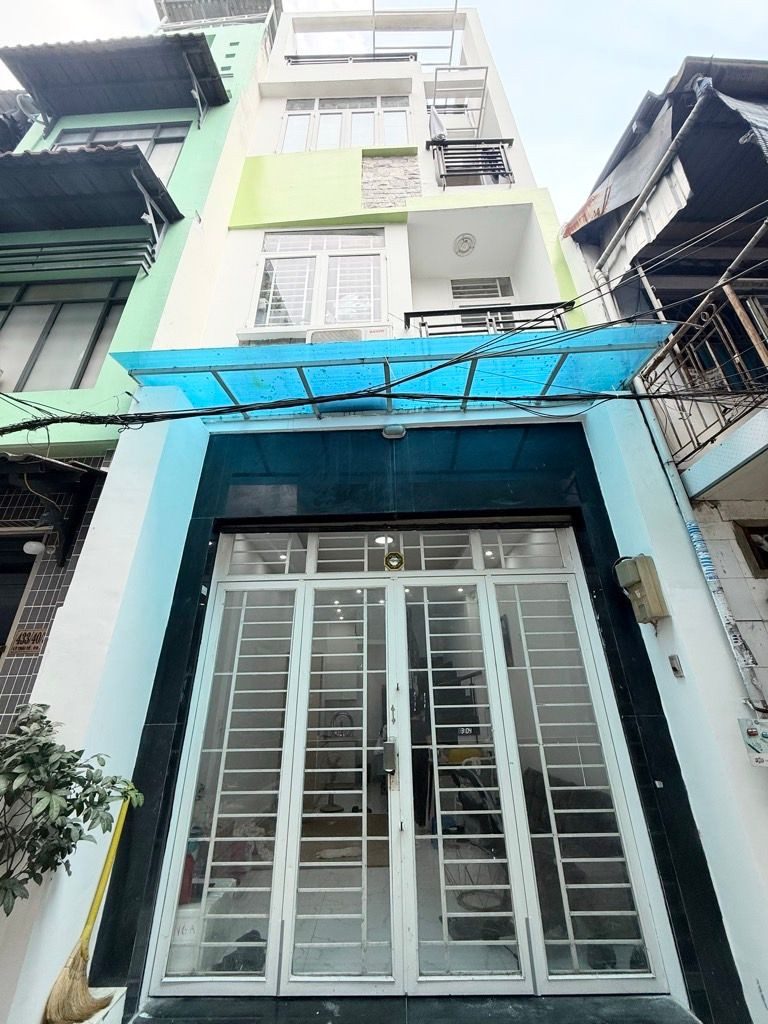 LÝ THÁI TỔ - 4 TẦNG - CHỈ 6.X T.Ỷ - SÁT BÊN QUẬN 1, QUẬN 3