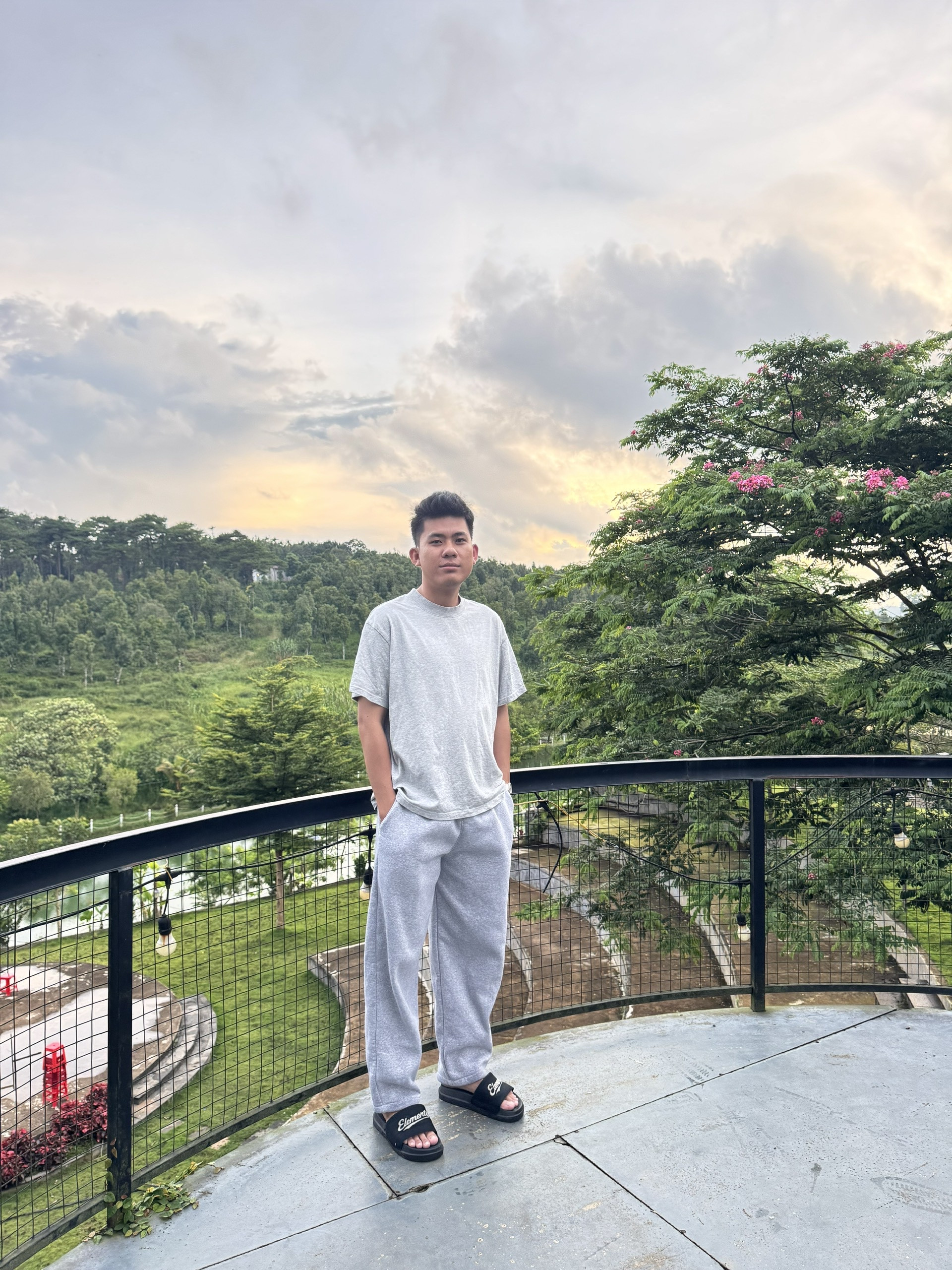 250Trieu - Sổ sẵn thổ cư - View nghỉ dưỡng - A/C quan tâm không ạ ?