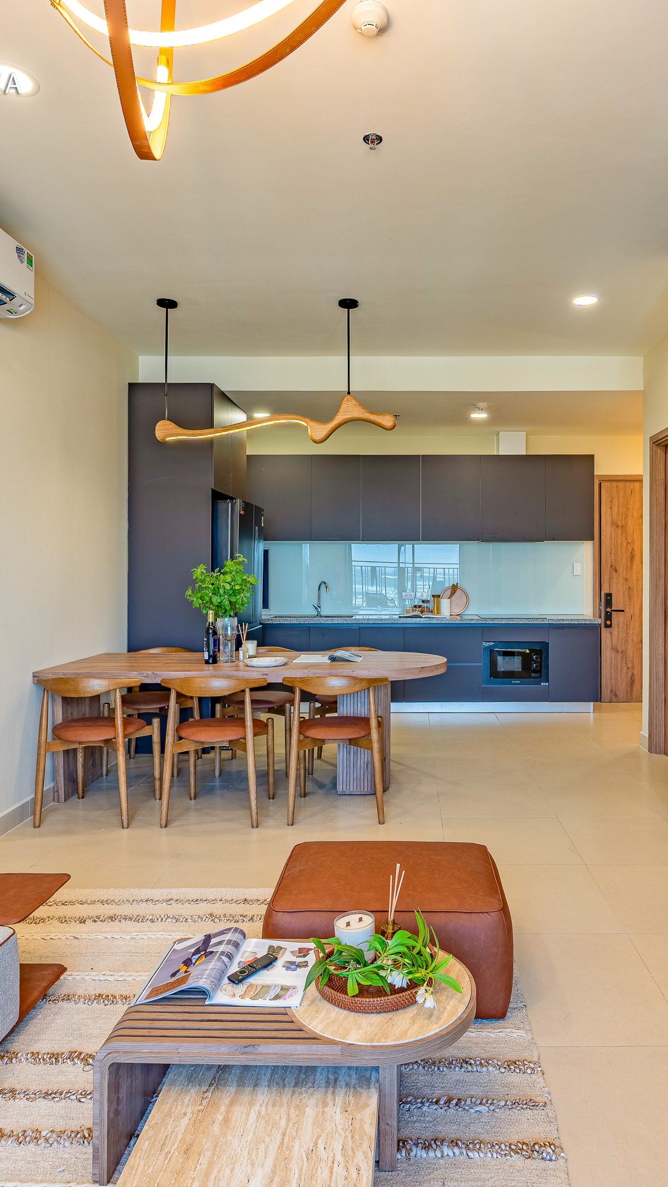85m2 - Giá 5.57 tỷ gồm VAT - 3PN2WC nhà mới đủ nội thất - The Glory