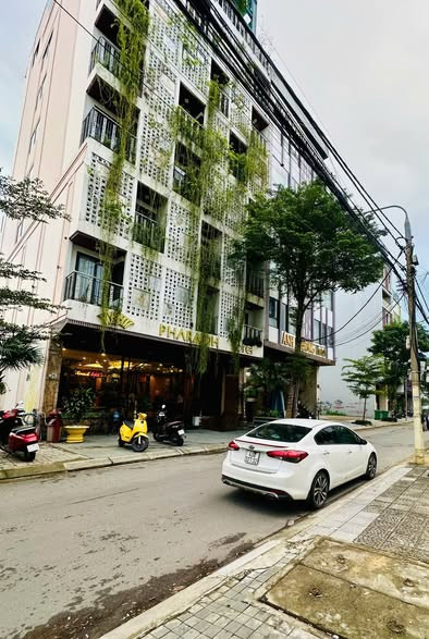 BÁN ĐẤT TẶNG NHÀ 2 TẦNG MẶT TIỀN LÝ THÁNH TÔNG - GẦN BÃI TẮM PHẠM VĂN ĐỒNG