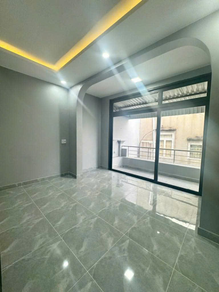 Giảm Sốc Còn 4.99 Tỷ – Nhà Đẹp 51m² Gần AEON Tân Phú – 3PN – Sổ Hoàn Công Đầy Đủ
