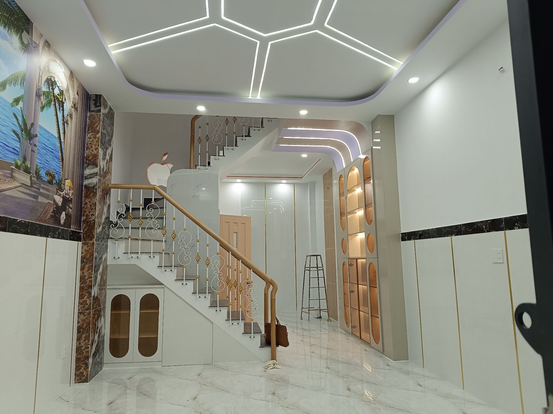 SIÊU PHẨM BÌNH TRỊ ĐÔNG – HẺM XE HƠI THÔNG – NHÀ ĐẸP VÀO Ở NGAY