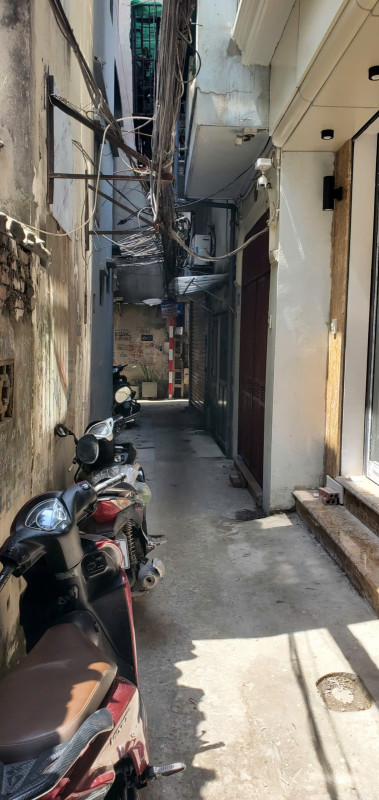 Bán nhà Mạc Thị Bưởi 30m² ngang 3.05m giá 9.7 tỷ Phường Vĩnh Tuy (LH: Zalo 0862299066)