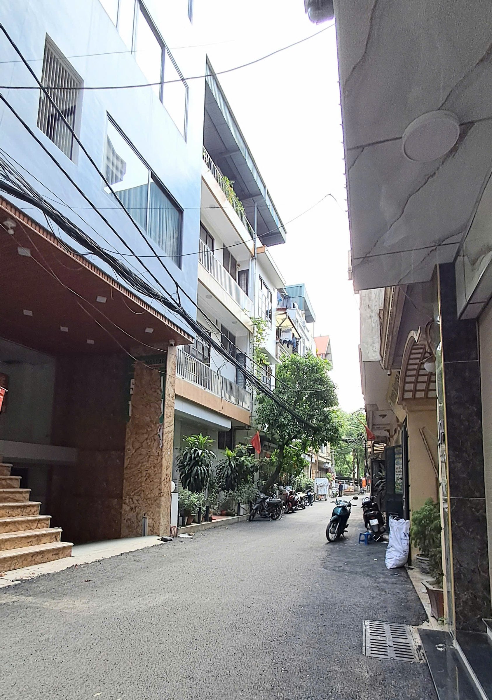 Cho thuê Nhà riêng 45m² giá 18 triệu/ tháng tại Đường Mai Dịch Quận Cầu Giấy Hà Nội. Phù hợp làm Văn Phòng, Spa
