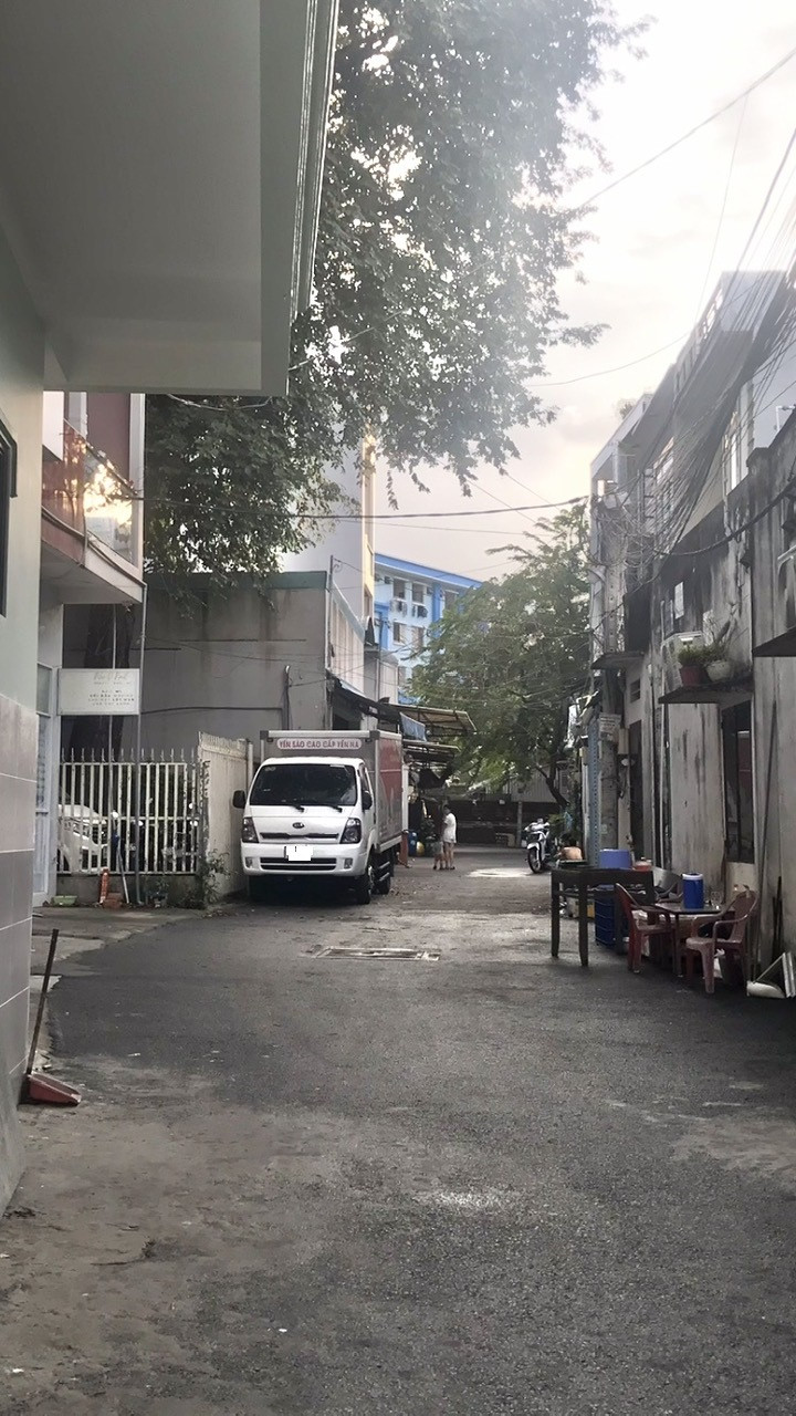 Bán Nhà, Man Thiện, Hẻm tải, 3 tầng,94m2, 6.5 tỷ