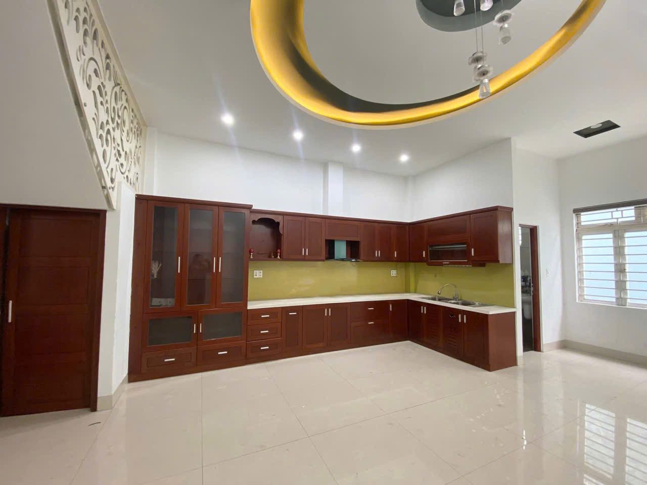 📌📌📌LÀM VIỆC TRỰC TIẾP GIÁ TỐT !!!cho thuê nhà 3 tầng mặt tiền mẹ thứ