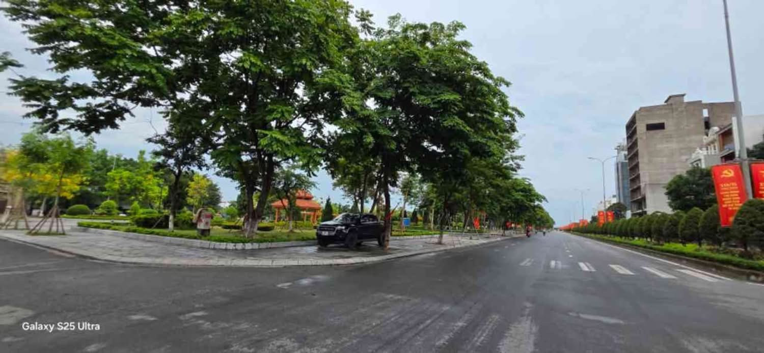 Bán Nhà riêng 60m2 có sẵn 40 m2 thổ cư giá 4.7 tỷ tại Đường Minh Khai Phường Đông Ngàn Thị xã Từ Sơn Bắc Ninh
