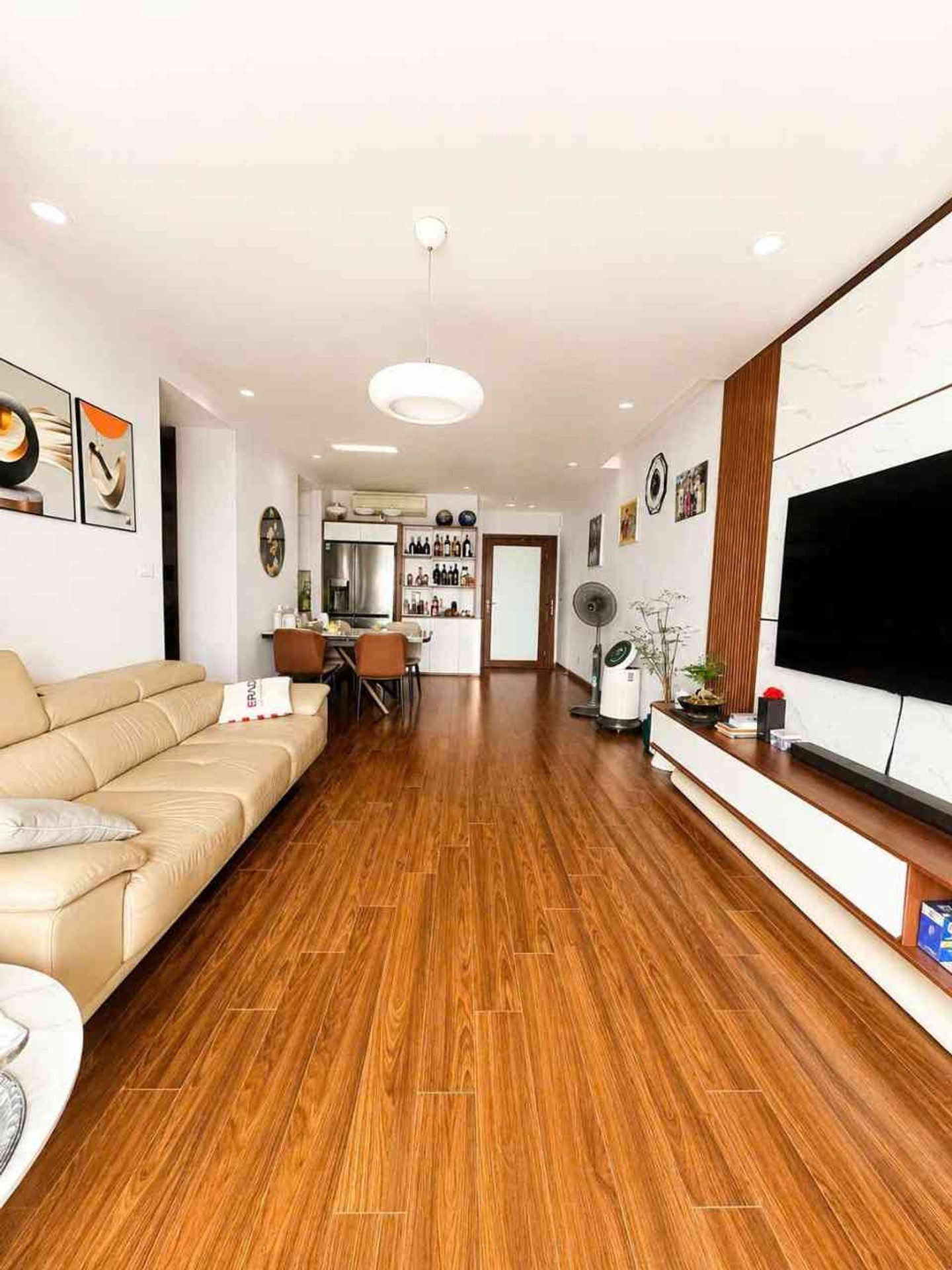 Times City – Căn hộ 77m2 tầng trung cực đẹp, full nội thất xịn – Giá 7.2 tỷ