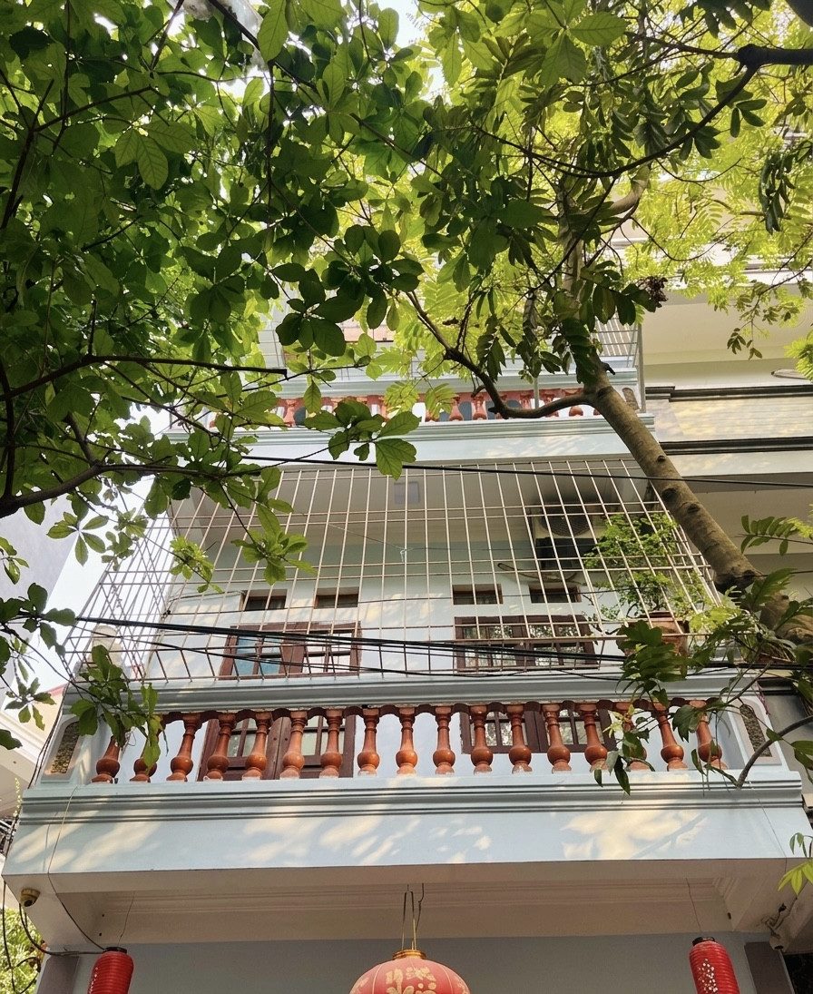 Nhà Nguyễn Văn Lộc lô góc ô tô đỗ cửa mặt tiền 6m 57m 3 tầng giá 13 đồng