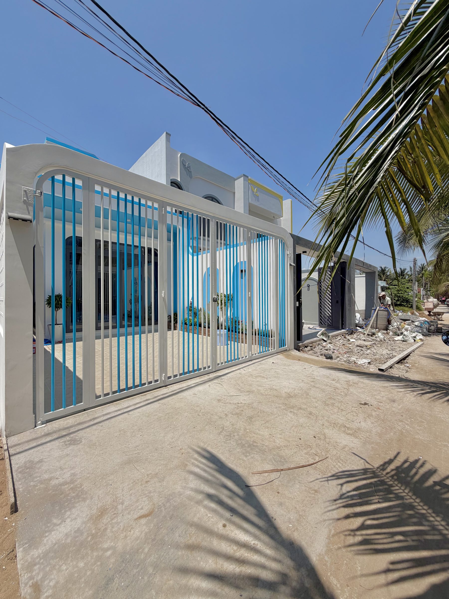 🏡 NHÀ MỚI XÂY – Ô TÔ ĐẬU TRONG NHÀ, FULL NỘI THẤT