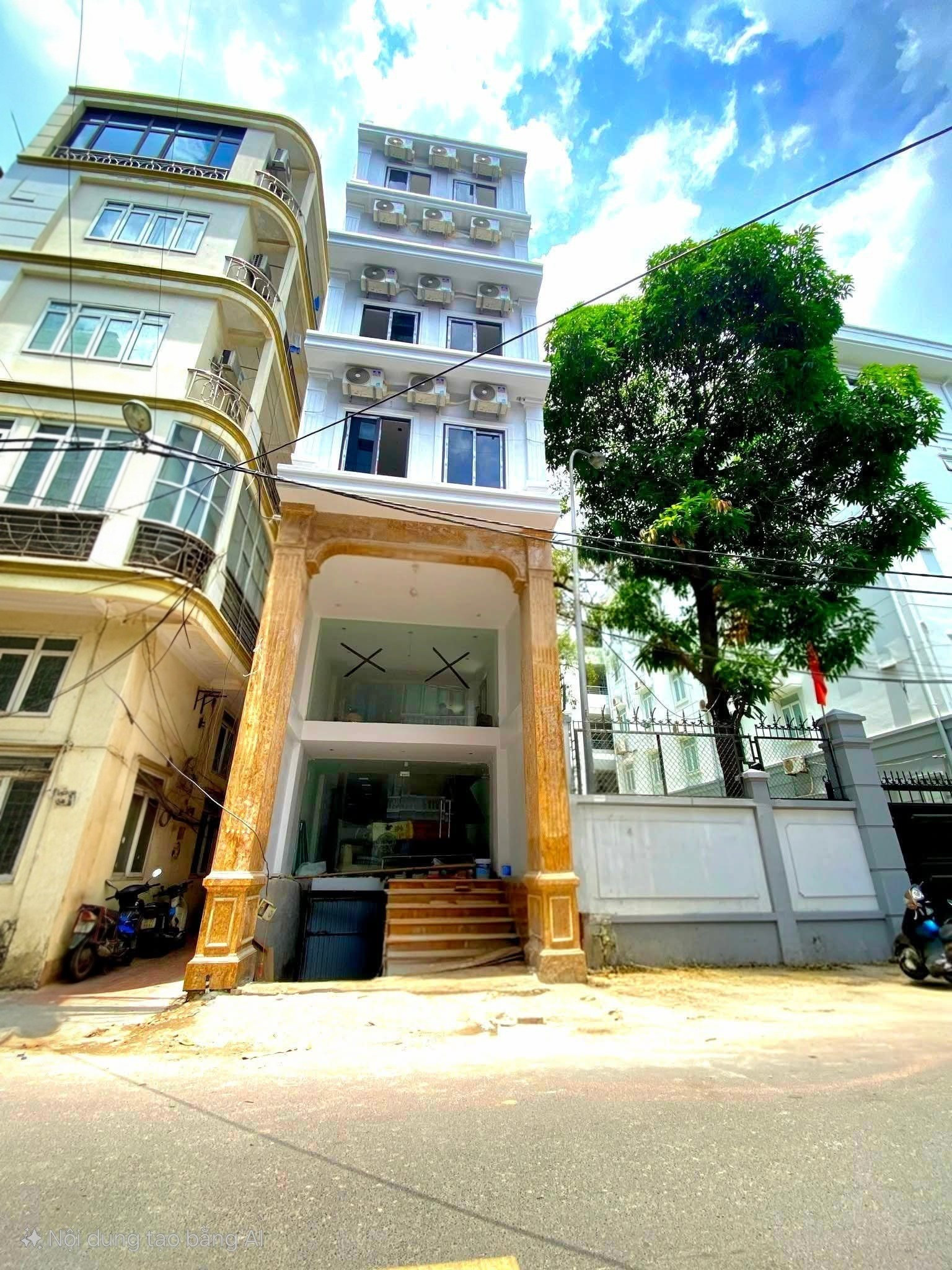 BÁN TÒA NHÀ MẶT ĐƯỜNG MỸ ĐÌNH. 180M2 - 9 TẦNG. THANG MÁY. 30 CĂN HỘ KHÉP KÍN.