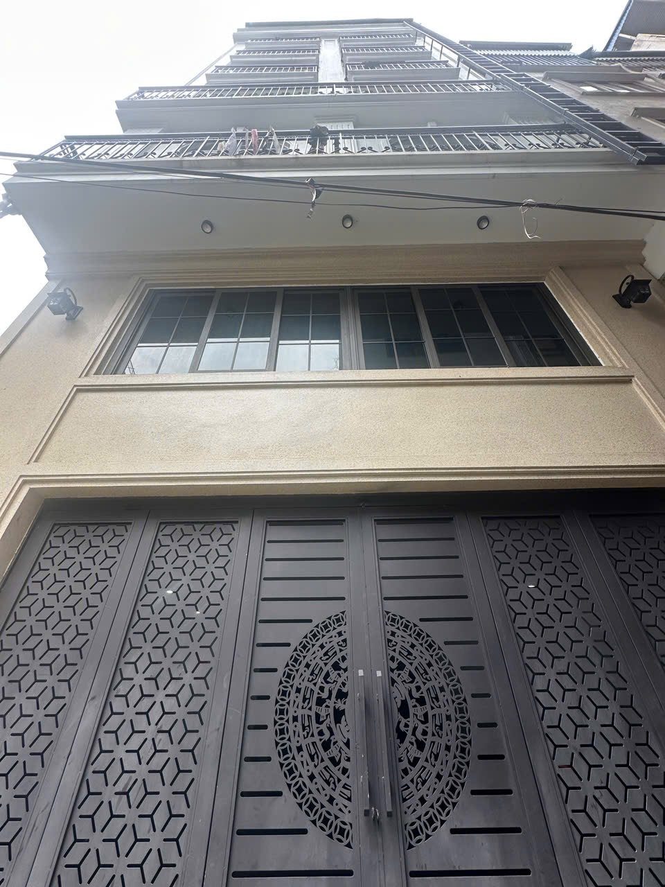 🔥 SIÊU PHẨM dòng tiền Mỹ Đình 90m² – 8 tầng, 26 phòng
💰 Doanh thu khủng 150TR/tháng – dòng tiền cực ổn định