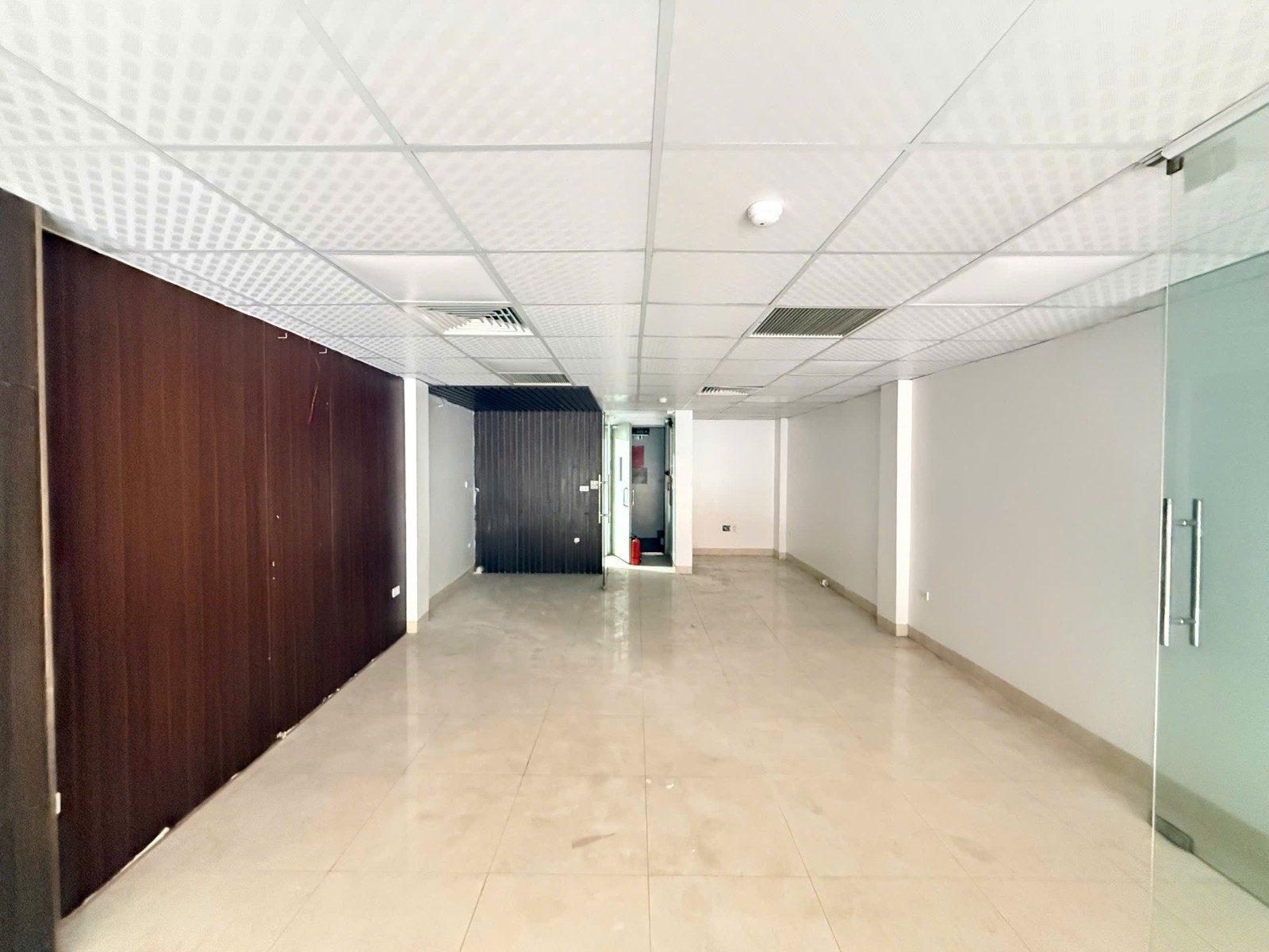 Bán nhà Mặt phố Mỹ Đình 71m² full thổ cư ngang 4.5m giá 41.5 tỷ tại Đường Mỹ Đình Phường Từ Liêm (MUA/BÁN BĐS nhắn tin Zalo 0862299066)
