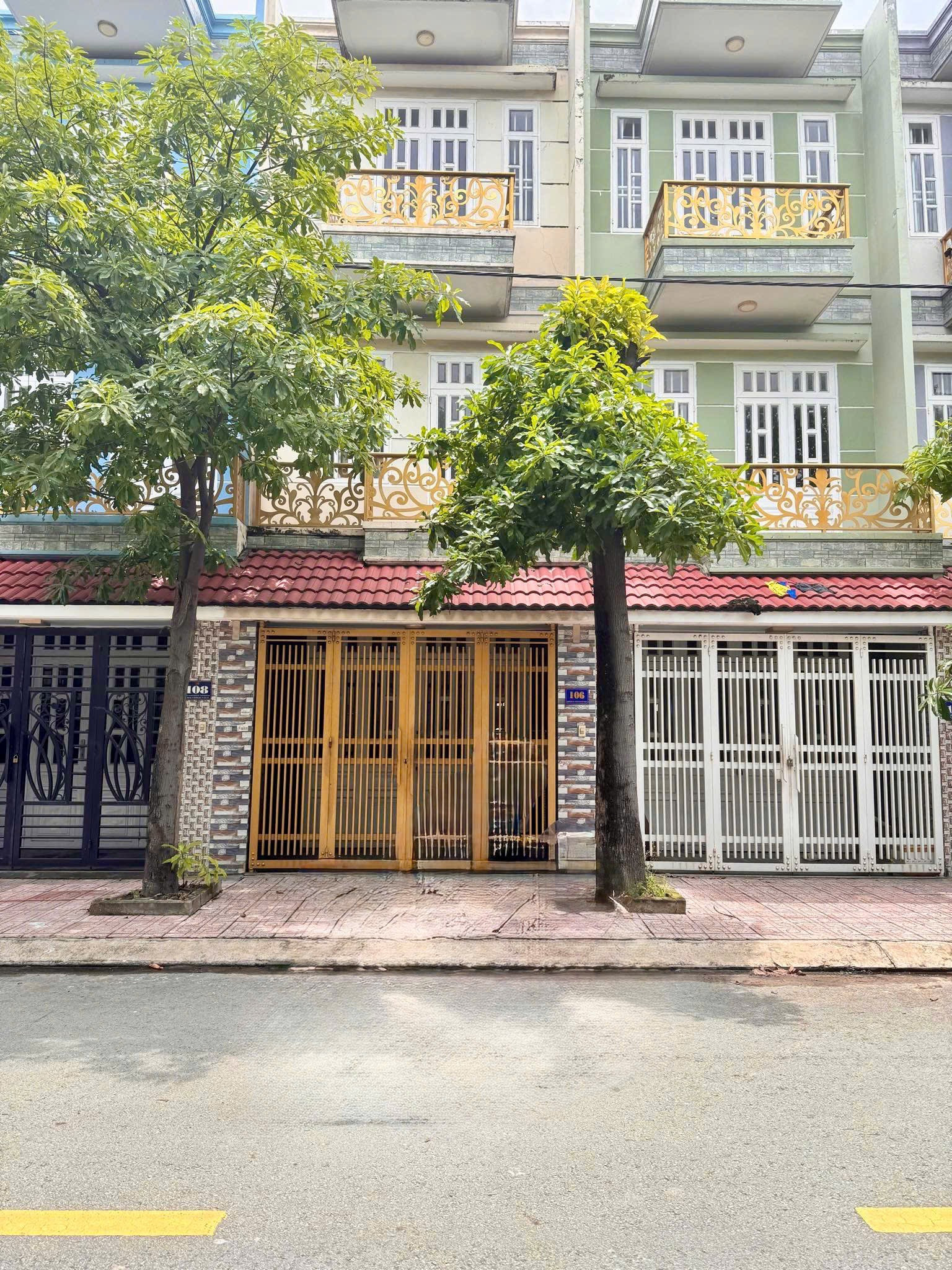 Bán Nhà riêng 60m² thổ cư 60m² giá 4.12 tỷ tại đường N1 Phường Tân Đông Hiệp TP. Hồ Chí Minh
