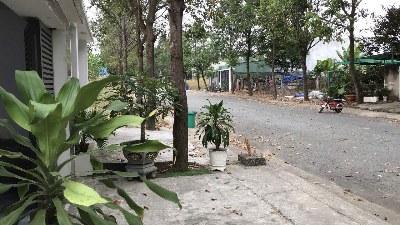 Gia Đình Chuyển Chỗ Ở Bán Nhà Riêng Mới Xây Cuối 2024 Tại Đường N10, Mỹ Phước 4, Bến Cát, Bình Dương
