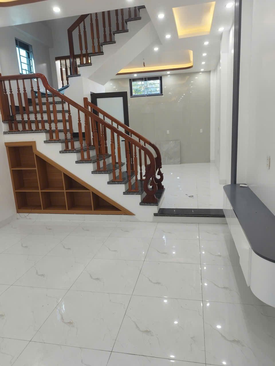 BÁN NHÀ 3 TẦNG GẦN BÙI VIỆN – HẢI AN – NGÕ THÔNG – GIÁ 2,45 TỶ