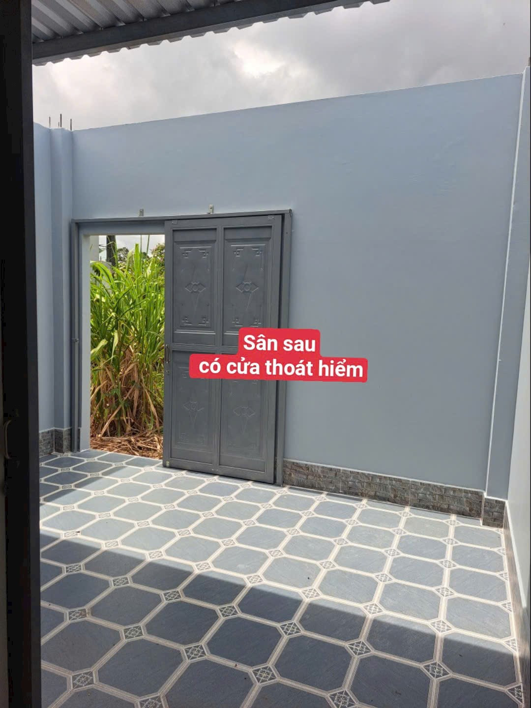 Bán nhà mới xây khu dân cư đông phú