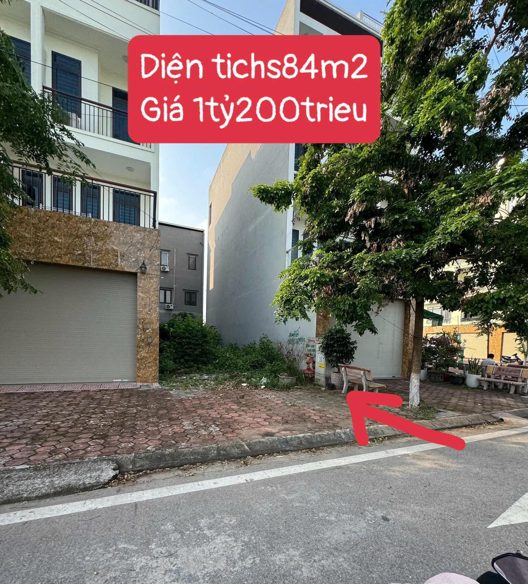 Trước trính Xuân Mai 84 mét giá 1 tỷ 2