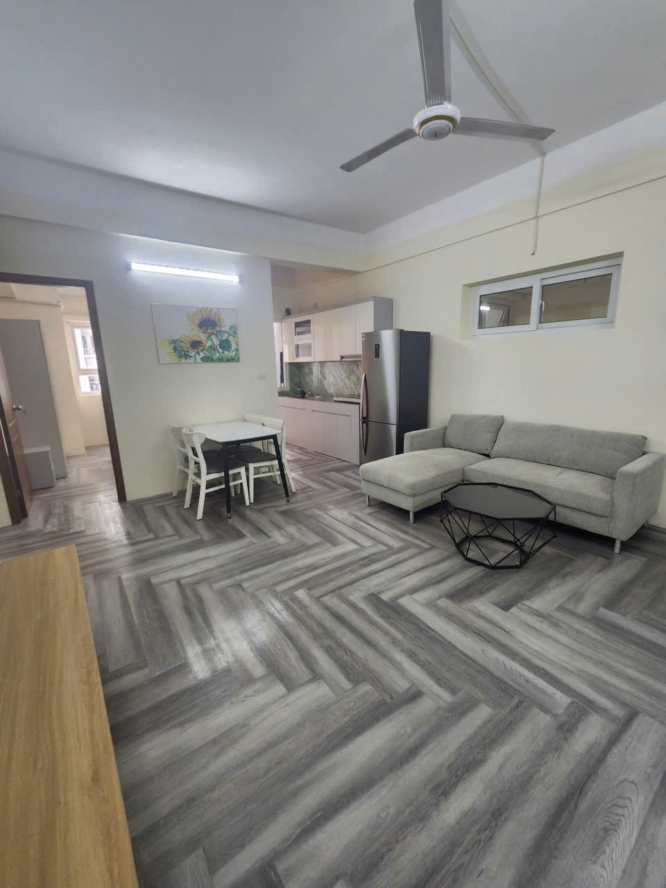 Cho thuê Chung Cư Nam Trung Yên 65M² 2 Ngủ - Full Đồ - Giá Thuê 13,5tr