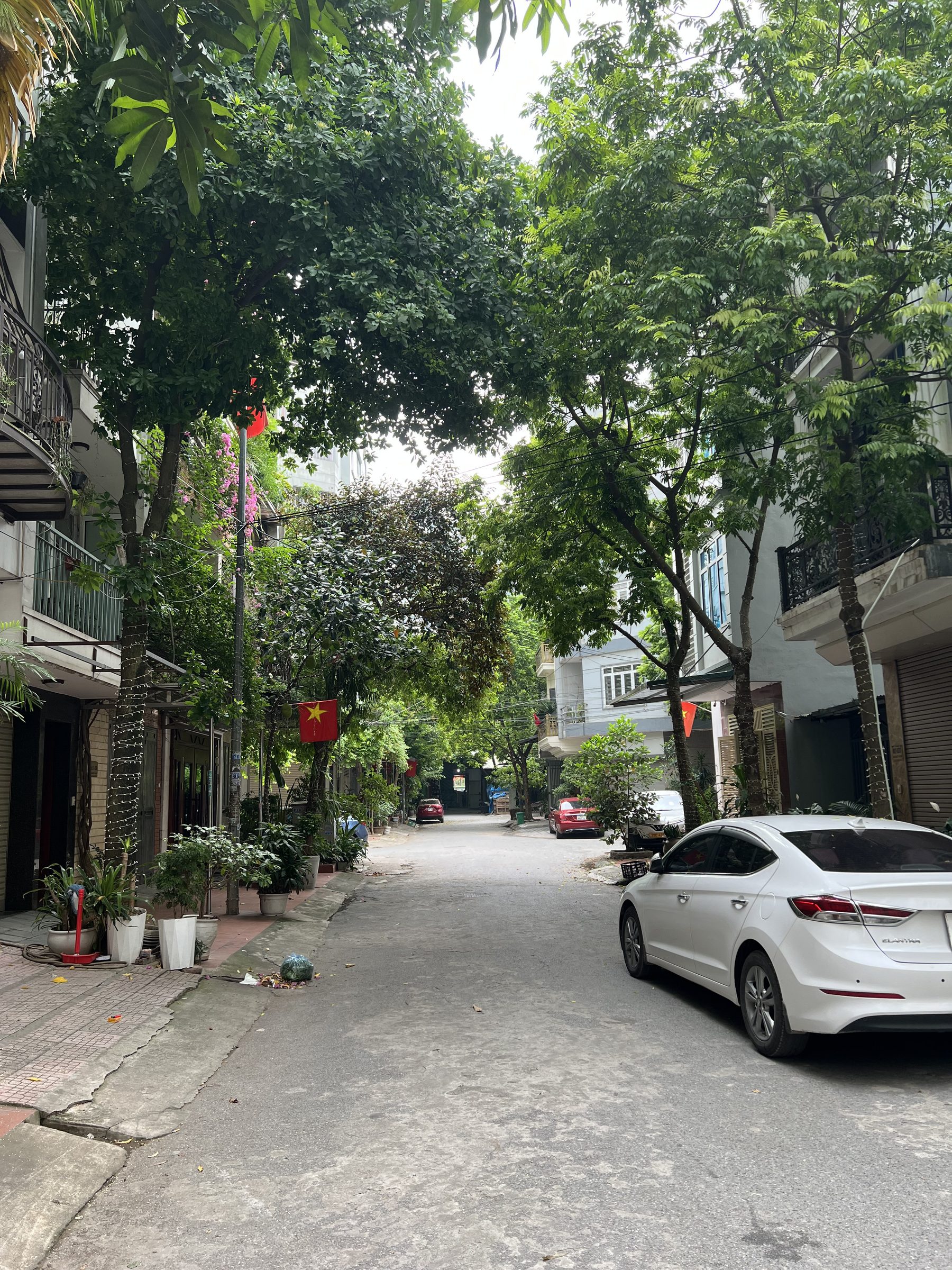Bán nhà Bờ Hội La Khê 50m² 5 tầng - Phân lô vỉa hè - Ô tô vào nhà - Hàng xóm ParkCity - Giá tốt