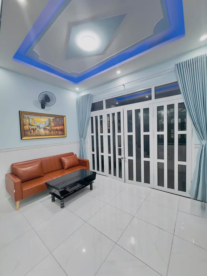 Bán căn nhà 1t1lầu đẹp đường ngô đức kế - 30m2 - 2,45 tỷ