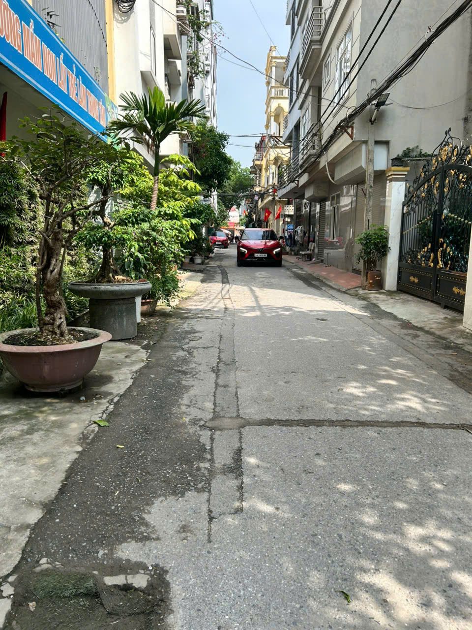 Bán nhà Ngô Gia Tự Việt Hưng, Hai thoáng, Ngõ nông, Thông, 15m ra Ô tô Tránh. 42m²- 7.5tỷ