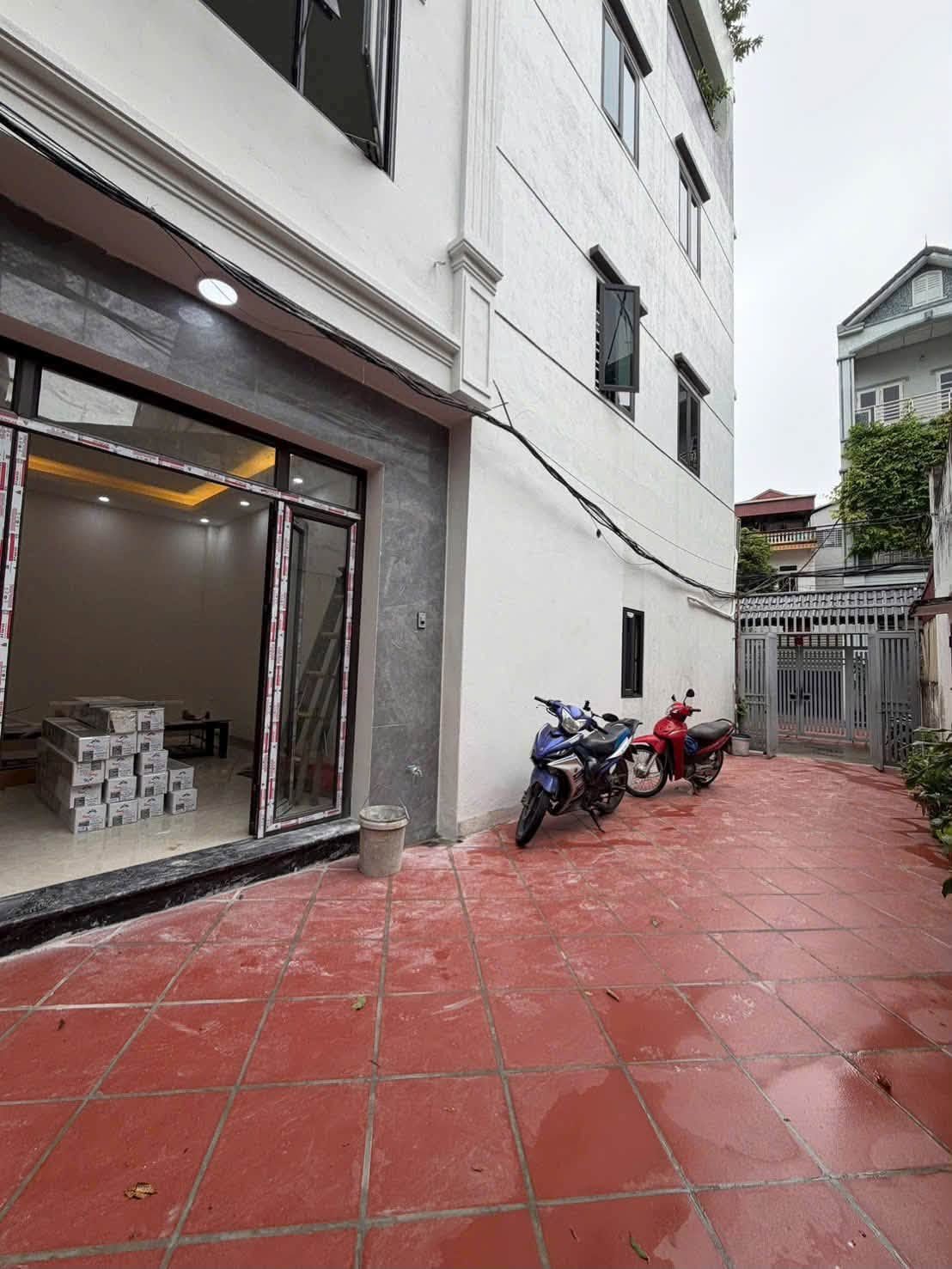 Bán Nhà 5T, 32m2, Chỉ 6,9 Tỷ Ngô Gia Tự, P.Việt Hưng, Long Biên