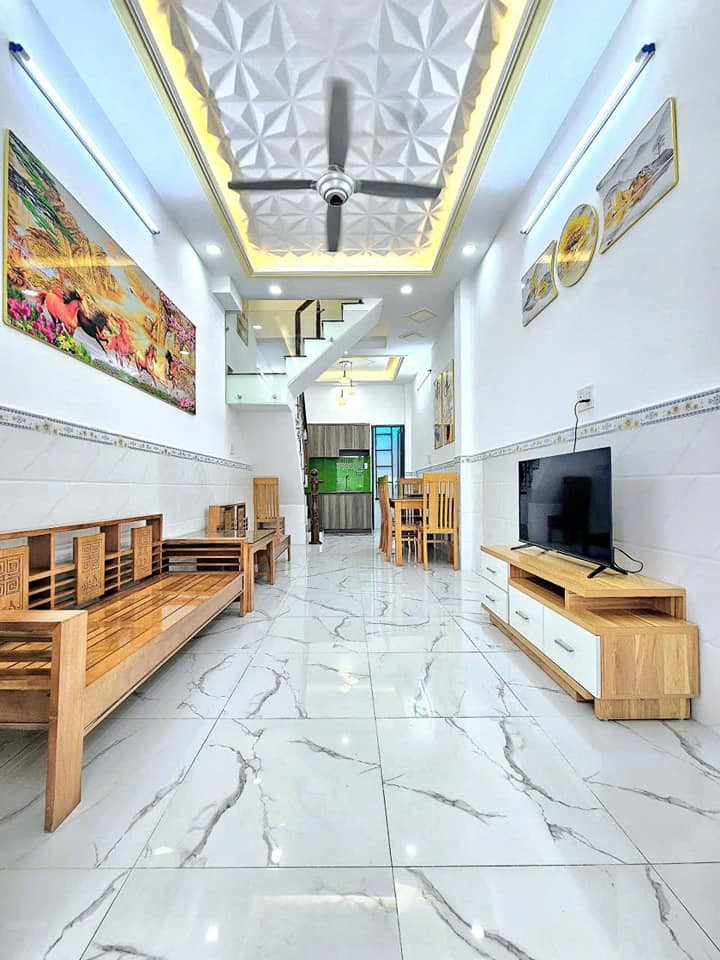 Bán Nhà riêng 75m² thổ cư 75m² giá 4.5 tỷ tại Đường Ngô Gia Tự Phường Vườn Lài TP. Hồ Chí Minh