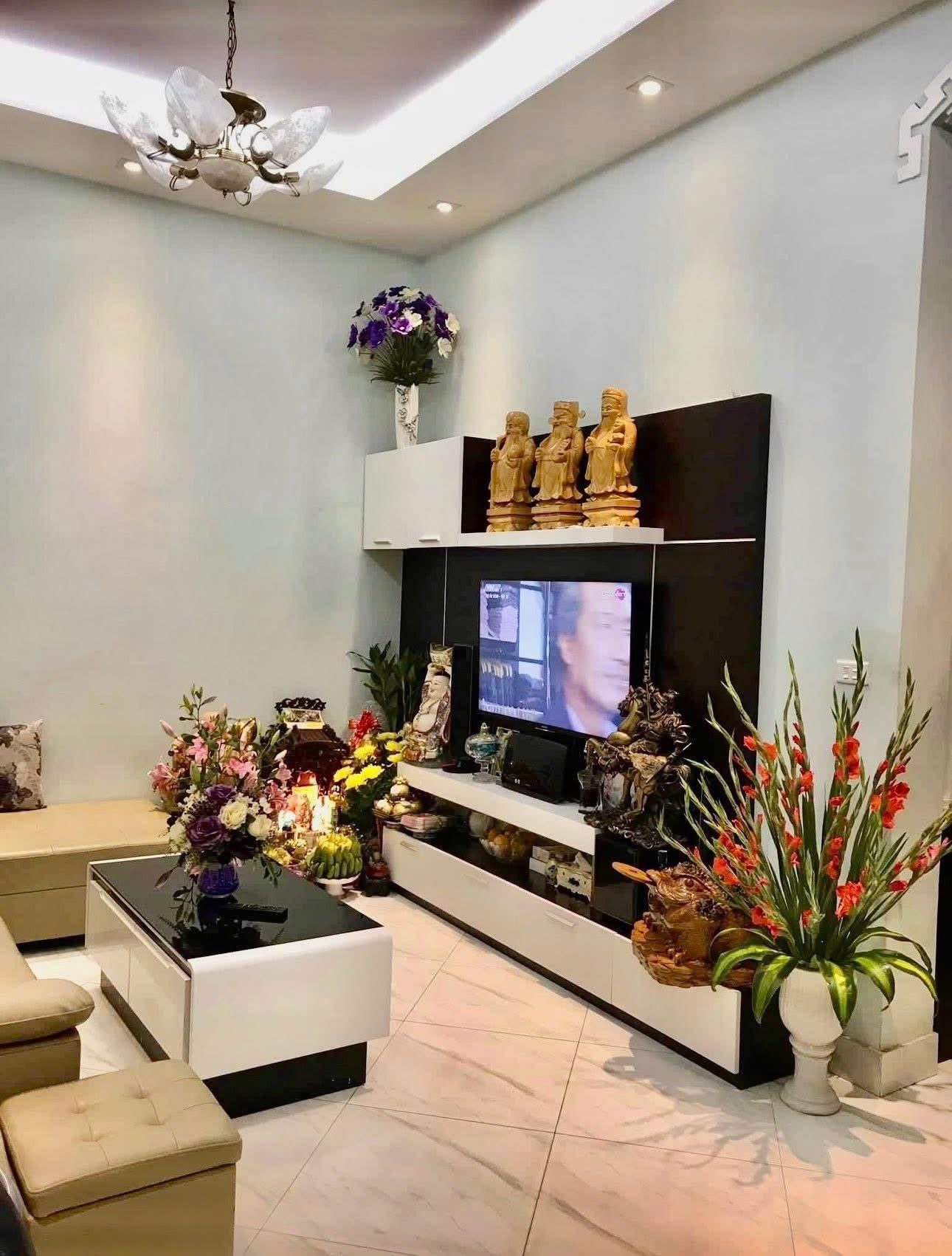 Cho Thuê Nhà Ngõ Lan Bá - Văn Miếu 35M² 4 Tầng 2 Ngủ - Full Nội Thất - Giá Thuê 12tr