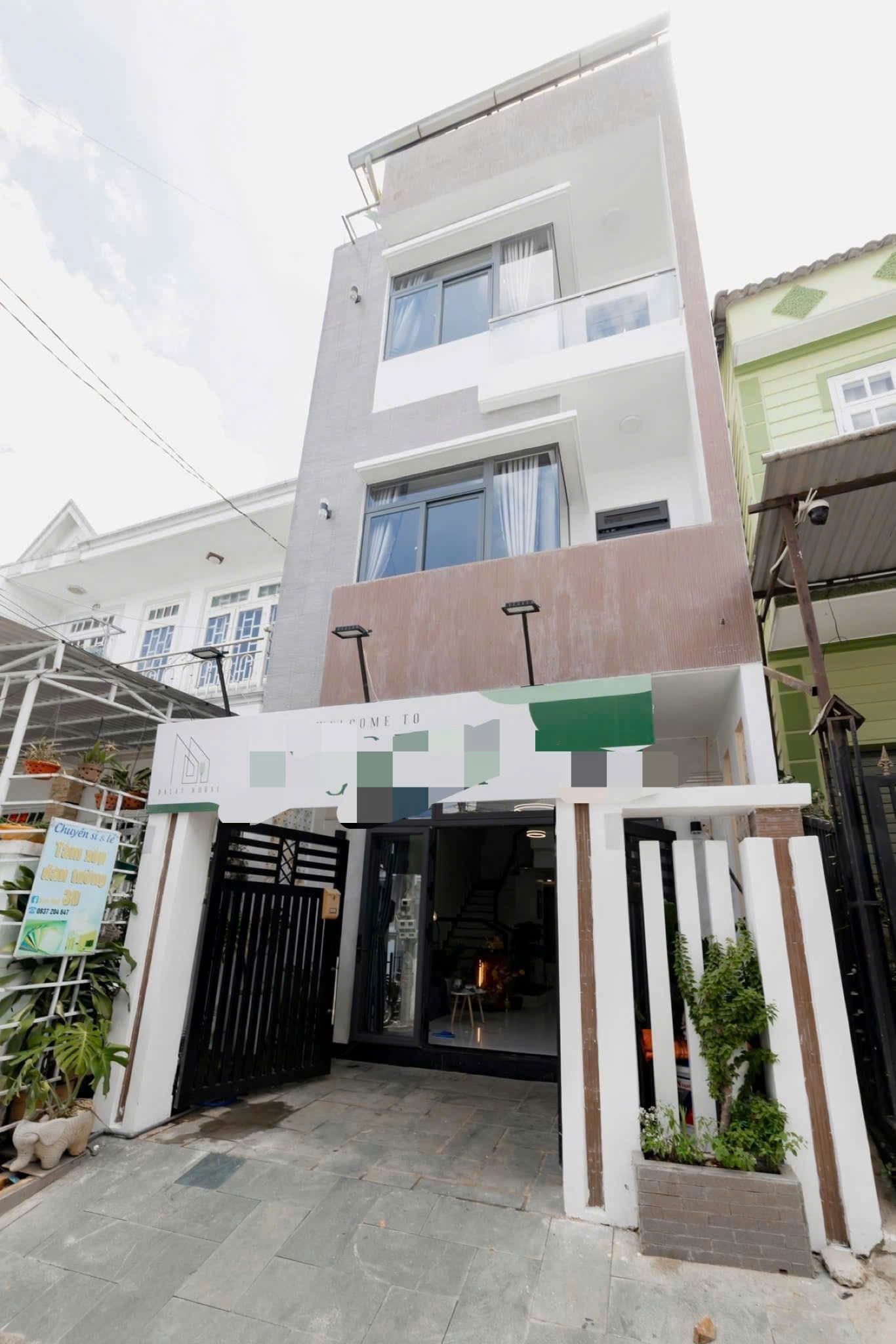 Bán căn nhà Ngô Quyền - Đà Lạt-7 tỷ 8- 3 Tầng-5P ngủ-ngay trung tâm tp