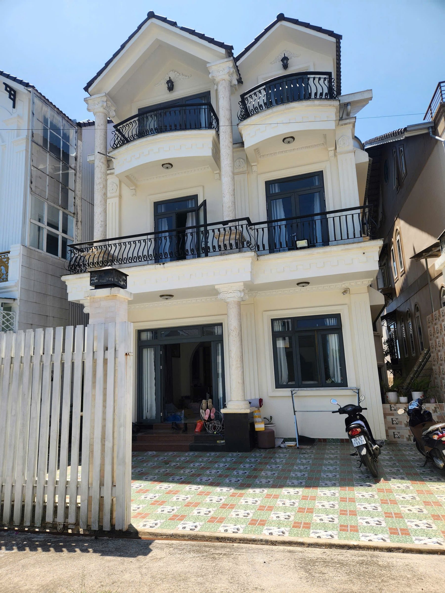 Cho thuê Villa 8 phòng KQH Ngô Quyền phường 6 Đà Lạt giá 25 triệu / tháng