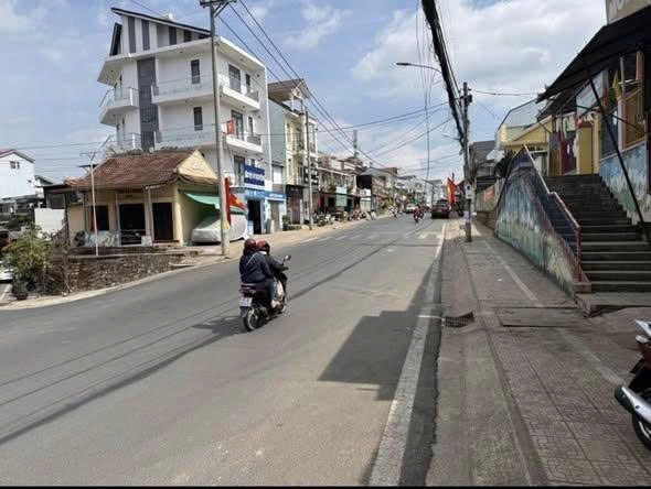 CHO THUÊ MẶT BẰNG KINH DOANH ĐƯỜNG NGÔ QUYỀN P6 ĐÀ LẠT
