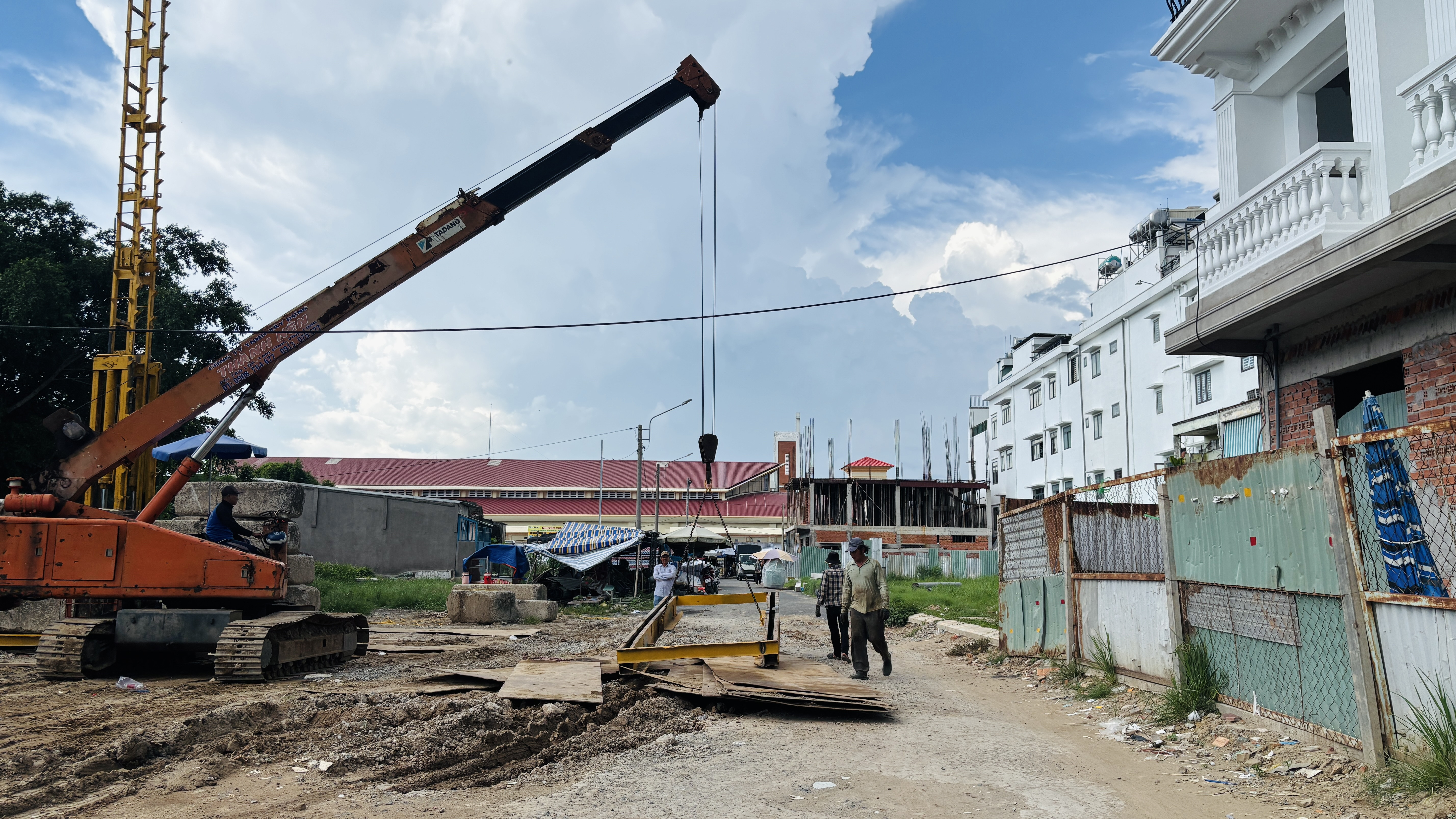 NHÀ PHỐ 7M MẶT TIỀN CHỢ CÁI VỒN - GIÁ TỐT NHẤT DỰ ÁN