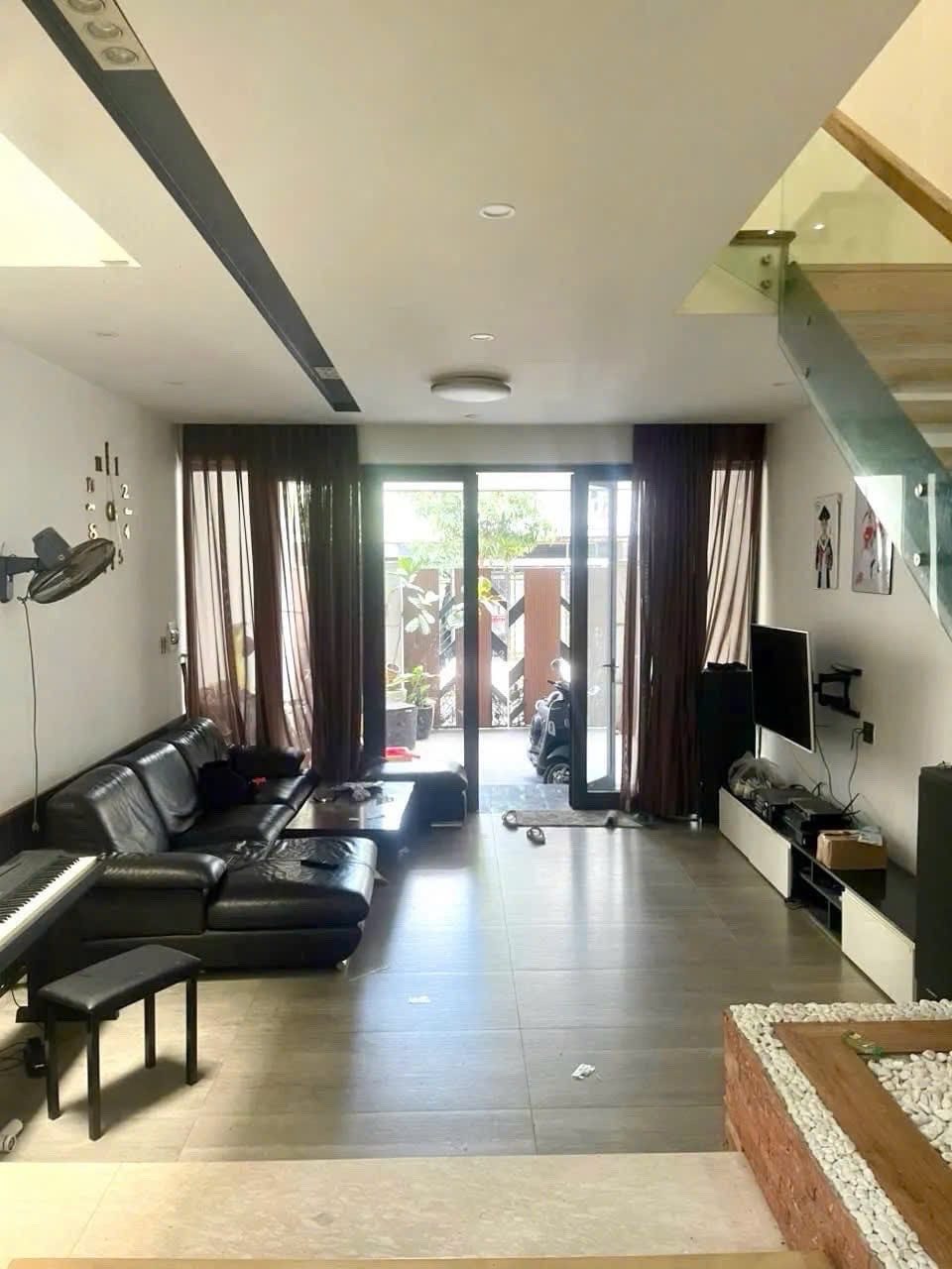 Nhà 3 tầng - Ngô Thế Vinh, Hoà Cường Bắc, Hải Châu - 100m2 - 10,8T