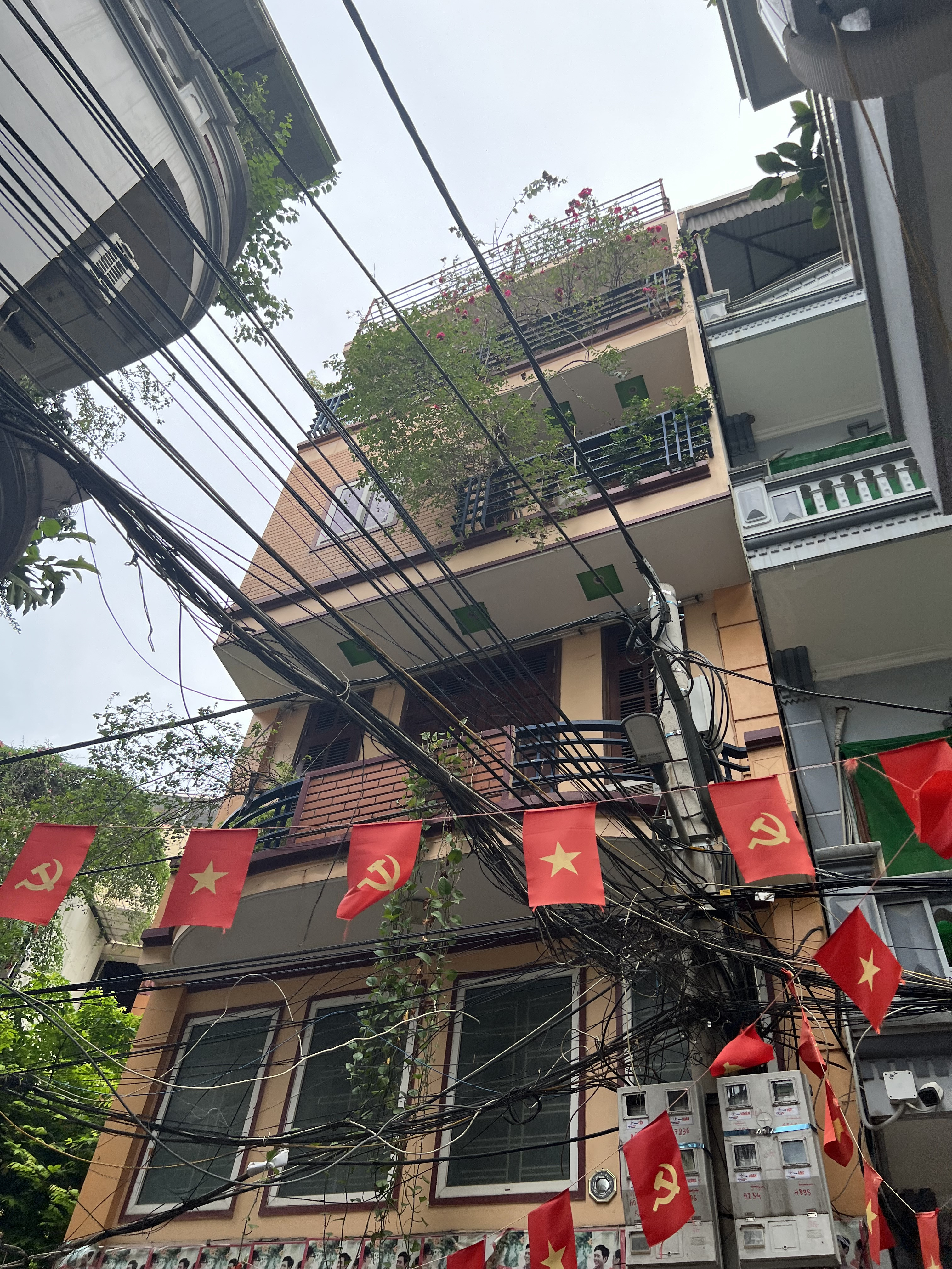 BÁN NHÀ NGÔ THÌ NHẬM 51M2 - PHÂN LÔ CÁN BỘ - MẶT TIỀN 6.4M - Ô TÔ
