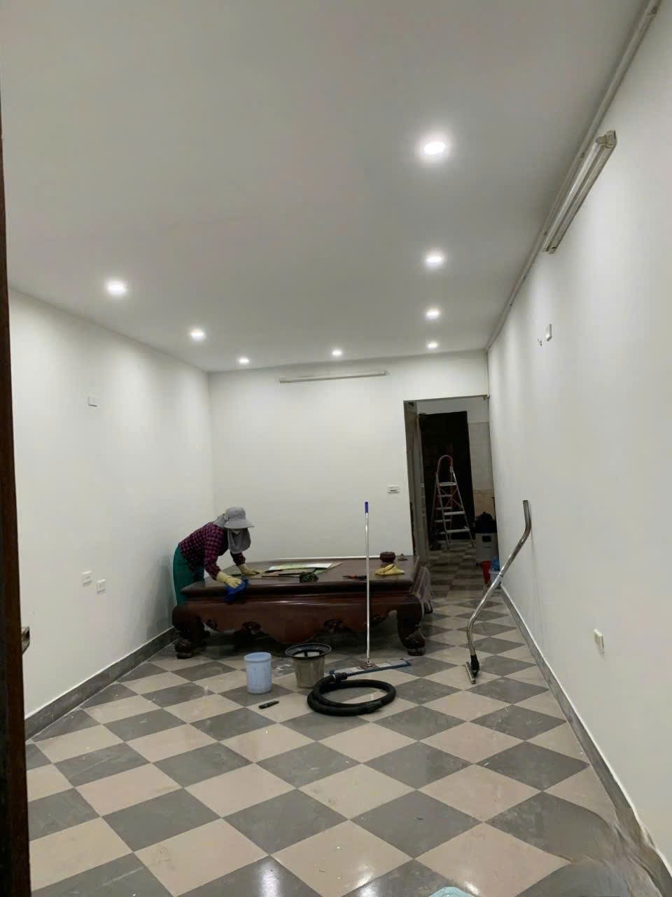 Cho Thuê Nhà Ngõ 168 Ngọc Hà - Ba Đình 
75M²×3 Tầng × 3 Ngủ/ Giá Thuê 12tr/tháng