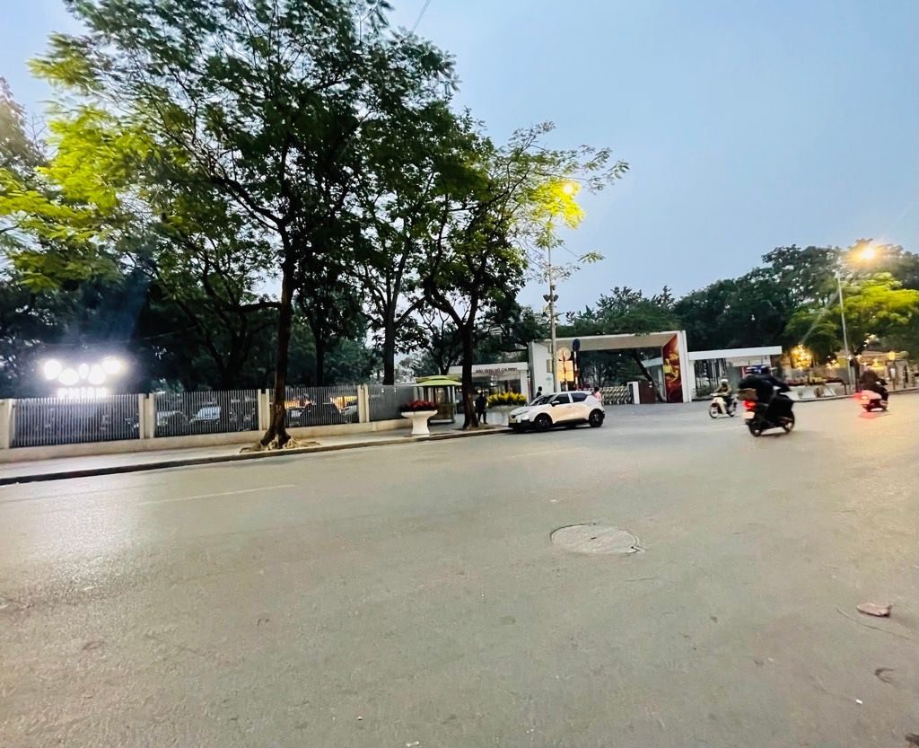 🏡 NHÀ ĐẸP NGỌC HÀ - KHU PHÂN LÔ - 4 PHÒNG NGỦ - 2 MẶT THOÁNG - 18 TỶ 🏡