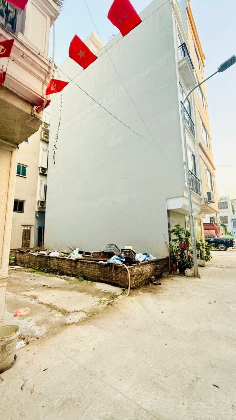 BÁN ĐẤT NGỌC THỤY – LONG BIÊN  30m² – MẶT TIỀN 3m – Ô TÔ TRÁNH – GẦN CÔNG VIÊN 21HA & 7HA
