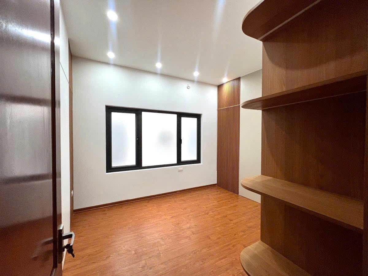 CHO THUÊ NHÀ 6 TẦNG MỚI XÂY – NGỌC THỤY, LONG BIÊN
